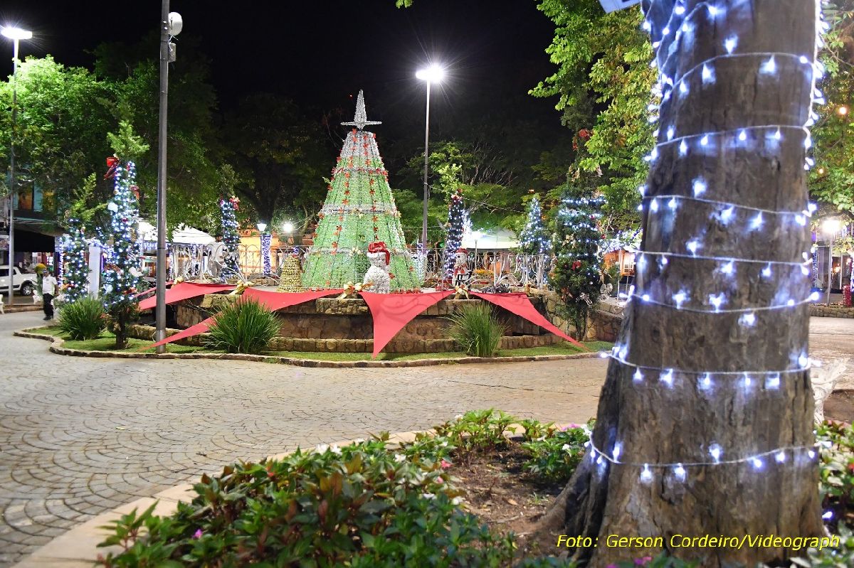 Parada de Natal abre o Luzes na Serra, na noite de hoje | Circuito de  Notícias
