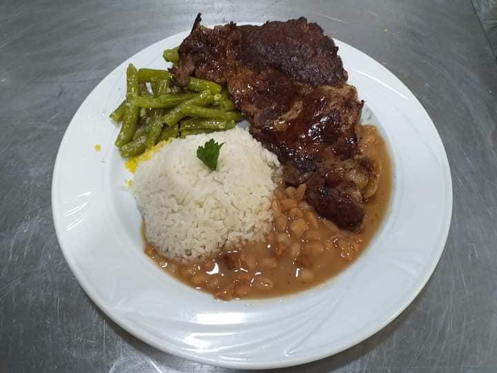 Don Julius tem nhoque, frango xadrez, costela de Angus e muito mais, nesta quarta-feira