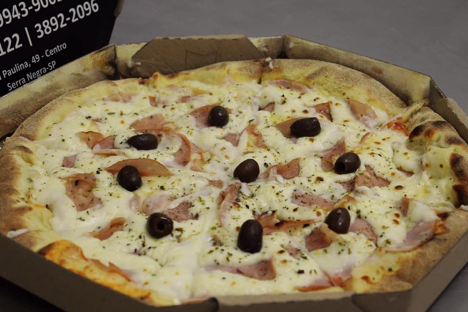 Individual ou em tamanho grande, sua pizza está  no Delivery do Rei