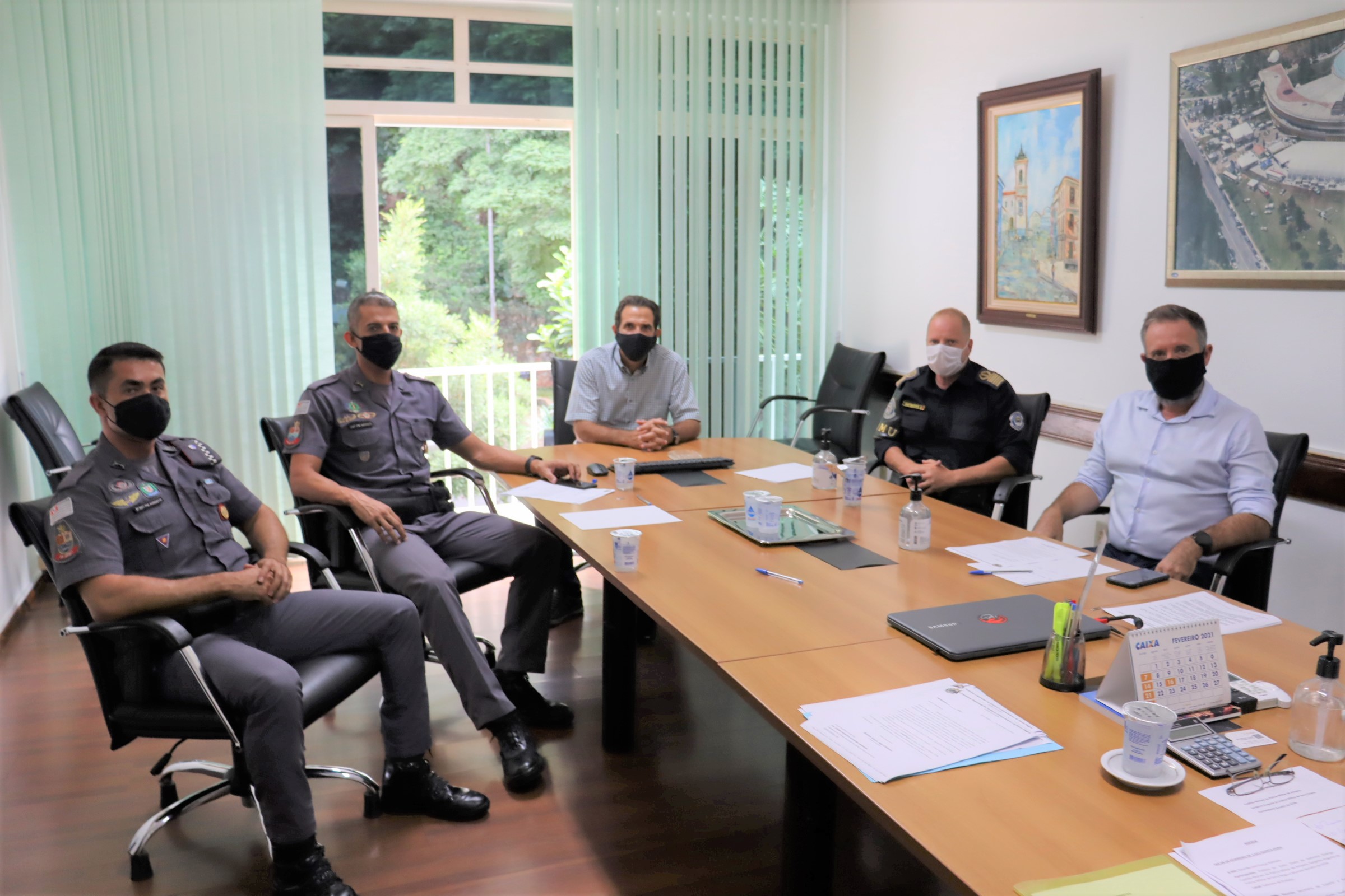 Reunião com PM e GCM traça planos para a Segurança Pública no município