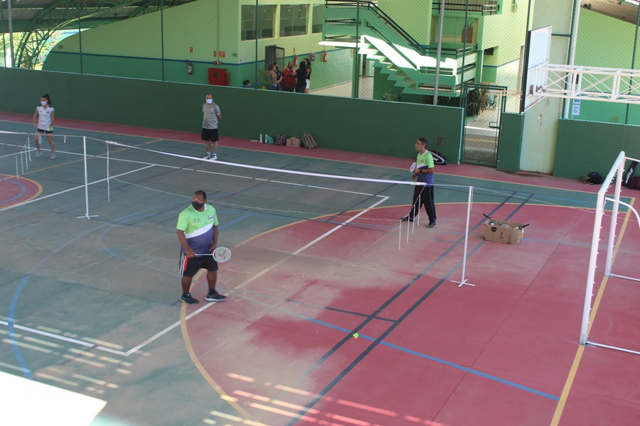 Educadores físicos de Serra Negra passam por capacitação em modalidades esportivas