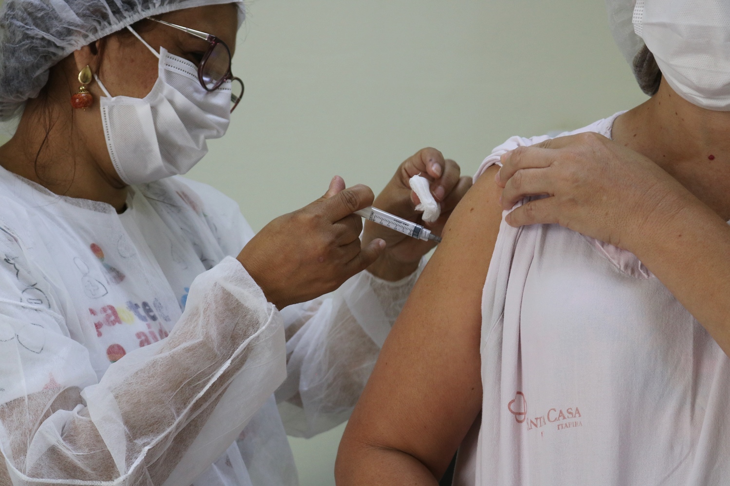 Campanha de Vacinação contra Covid-19 abrange mais profissionais de saúde a partir desta terça-feira, em Itapira