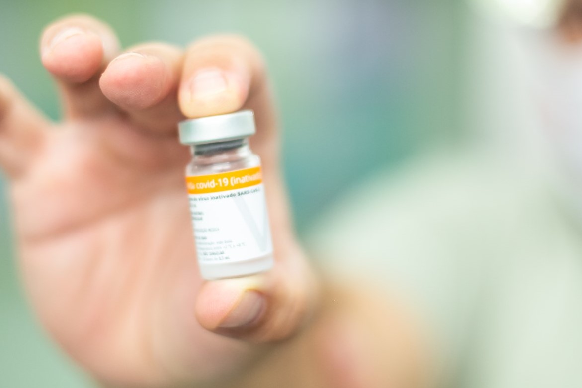Amparo não dará previsão de dose para quem recusar vacina contra a Covid-19