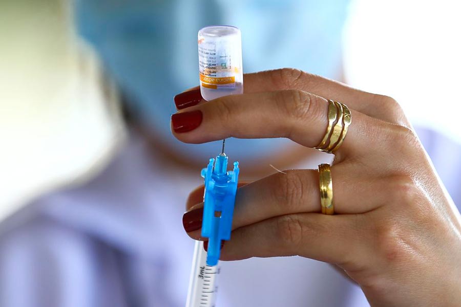 Pedreira inicia imunização de pessoas com 27 e 28 anos contra a COVID-19 nesta quarta-feira