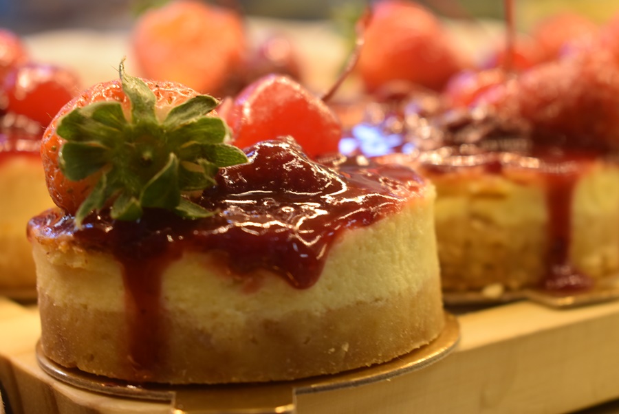 Mini Cake Red Velvet é uma das exclusividades do Pedro Café e Delícias na  Praça - Circuito de Notícias