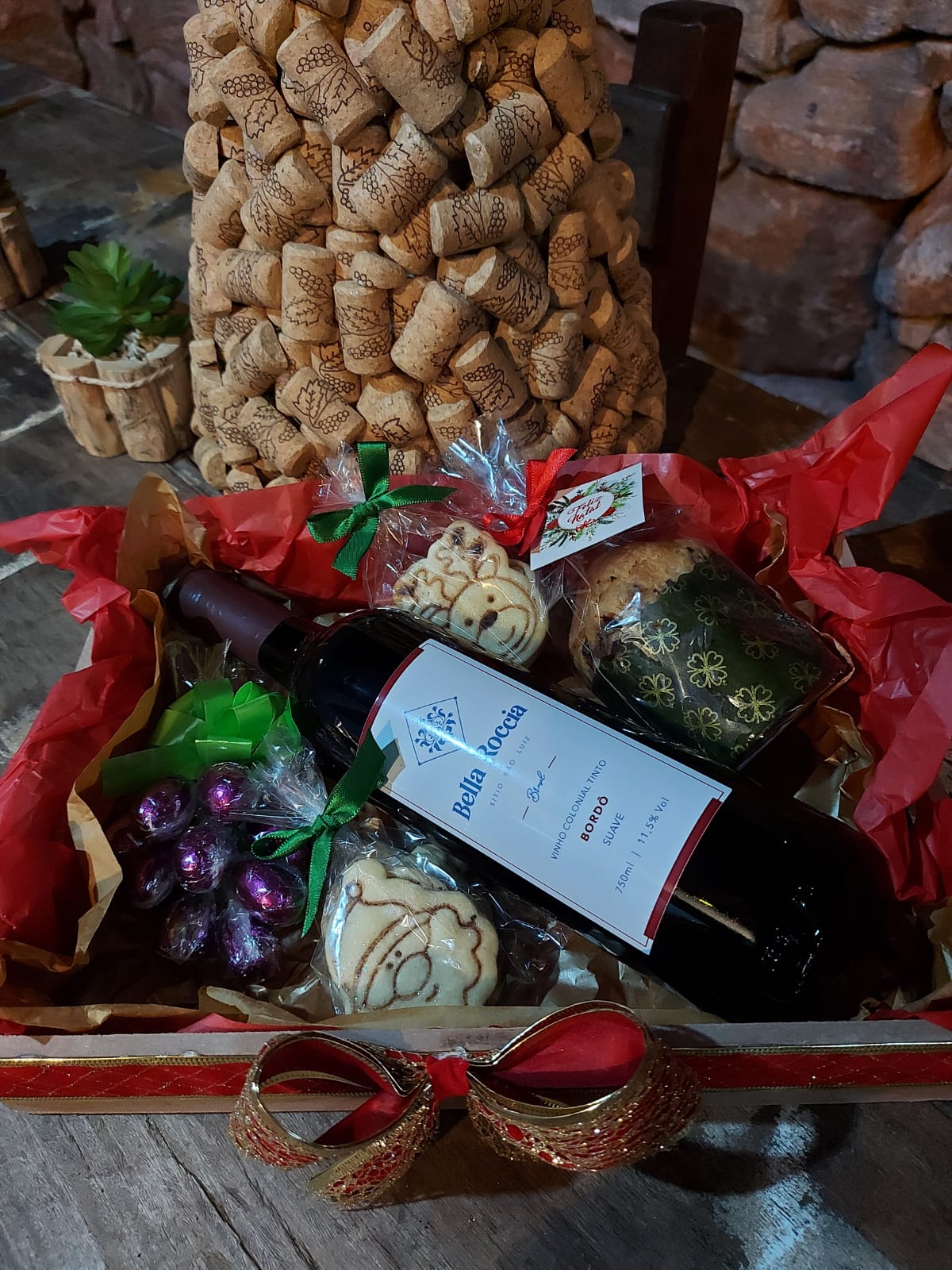 Com vinhos, geleias, doces e muito mais, cestas da Bella Roccia são a pedida para presentear no fim de ano