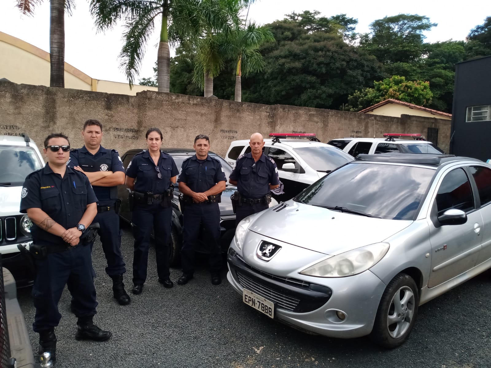 Guarda Municipal de Pedreira recupera veículo furtado em Itatiba