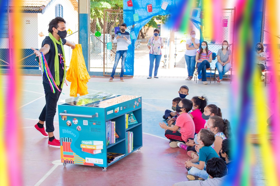 Amparo recebe bibliotecas móveis em abril