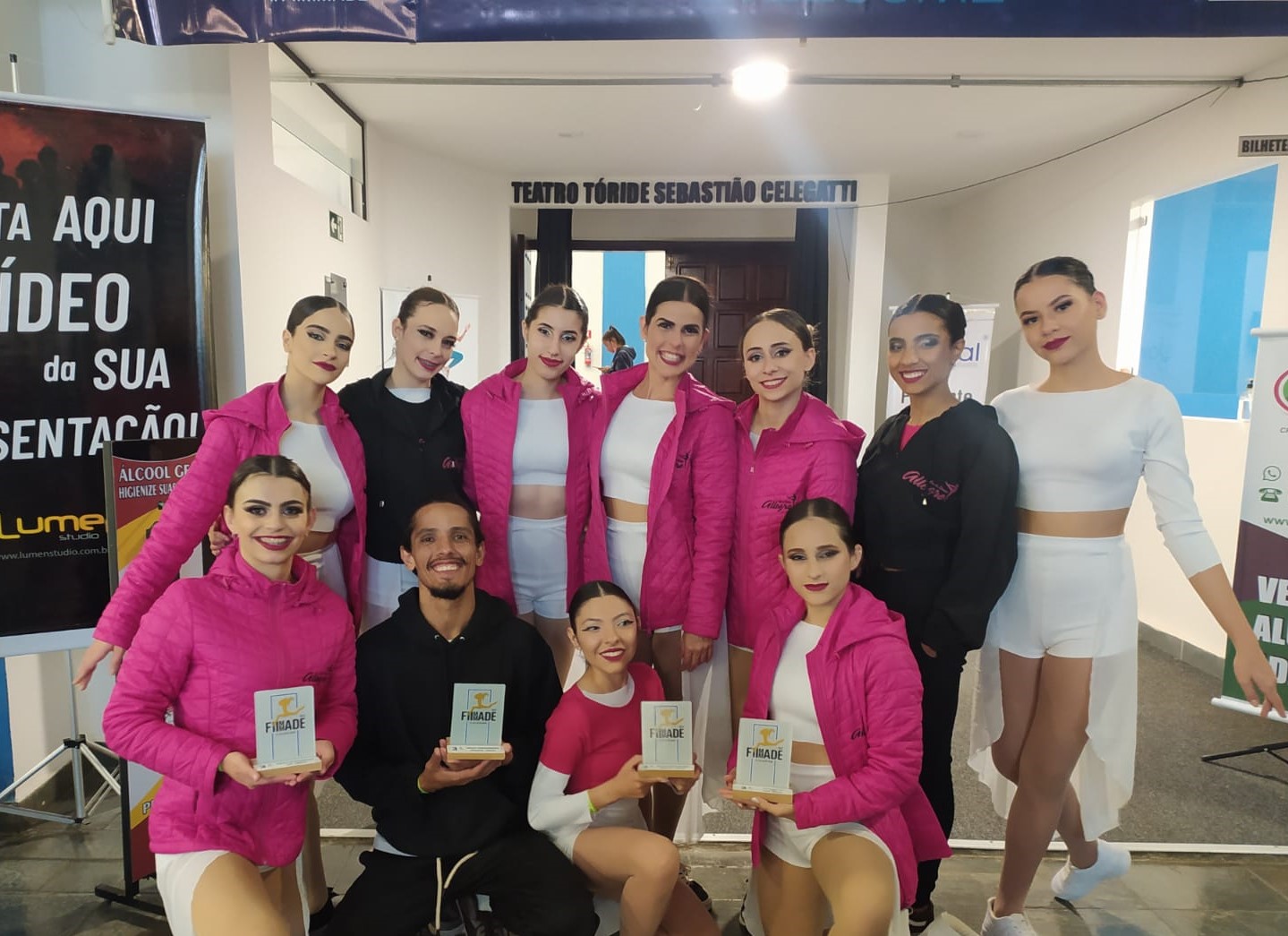 Bailarinas de projeto de Serra Negra se destacaram em festival internacional de dança
