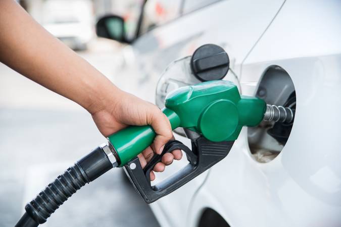 Procon-SP recomenda o consumidor a ficar atento com os preços de combustível