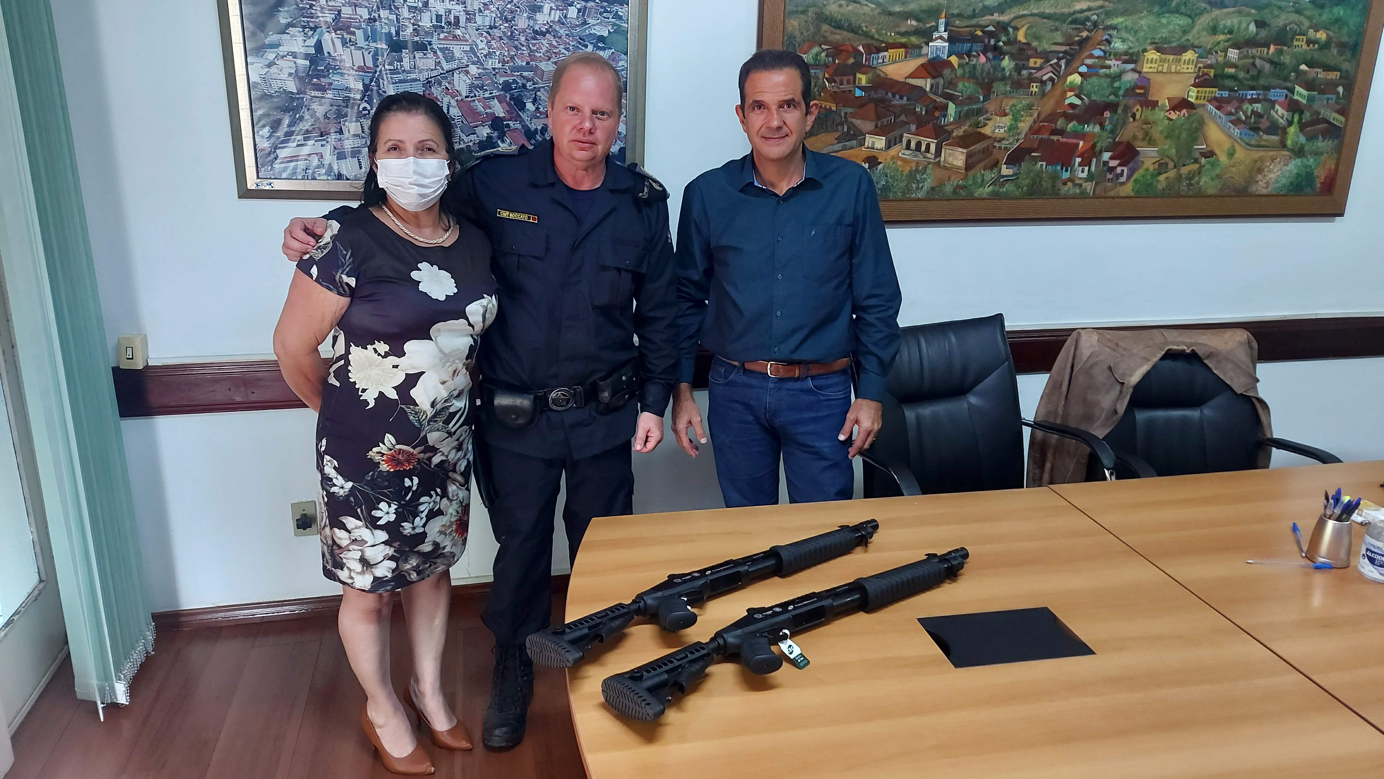 Prefeitura reforça investimento em segurança pública com aquisição de novas armas para a GCM