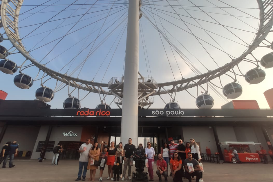 Startup de serra-negrense de audiodescrição faz visita técnica à Roda Gigante de São Paulo