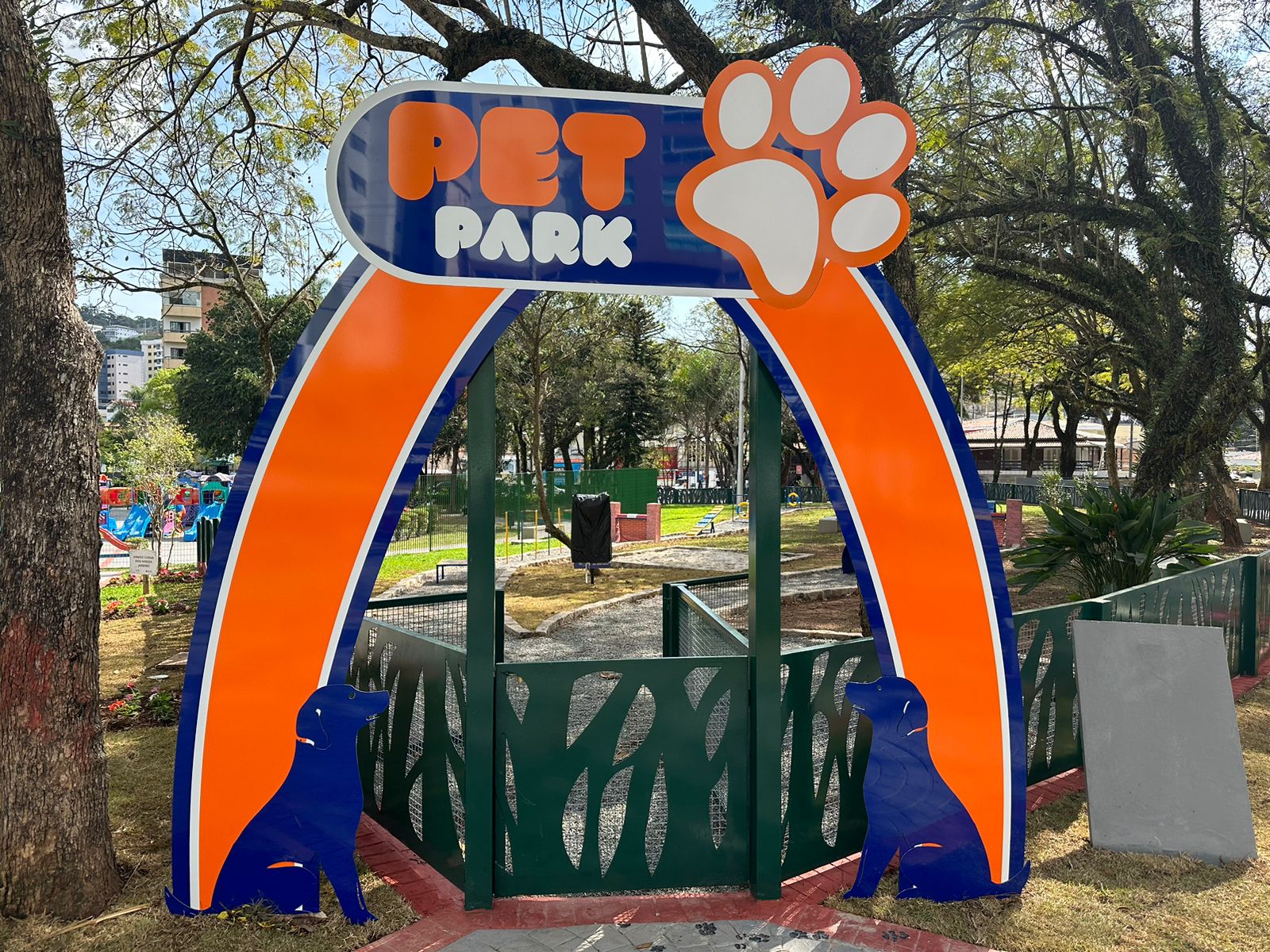 Cãominhada e abertura do Pet Park acontecem na manhã de sábado