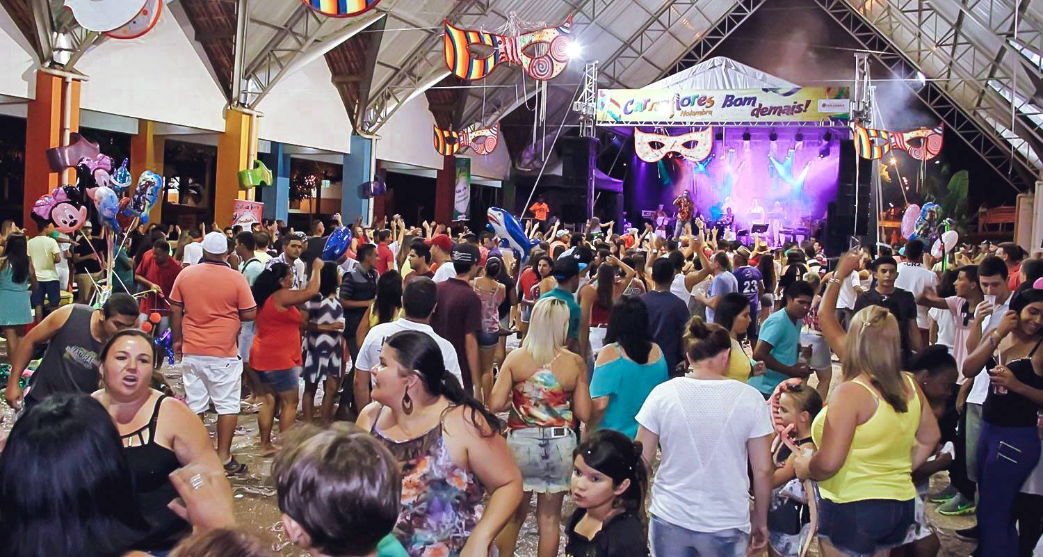 Confira a programação do sábado de Carnaval nas cidades do Circuito das Águas Paulista
