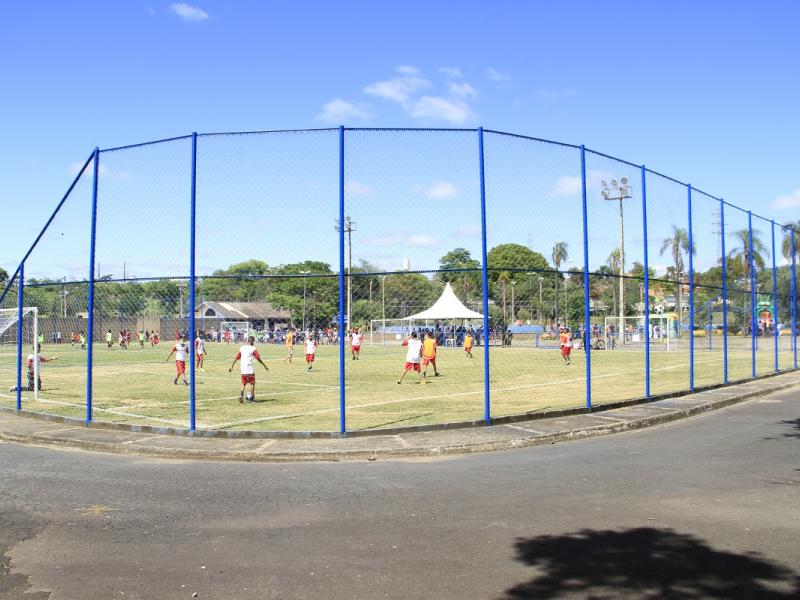 Jaguariúna conta com novo complexo de campos de futebol society