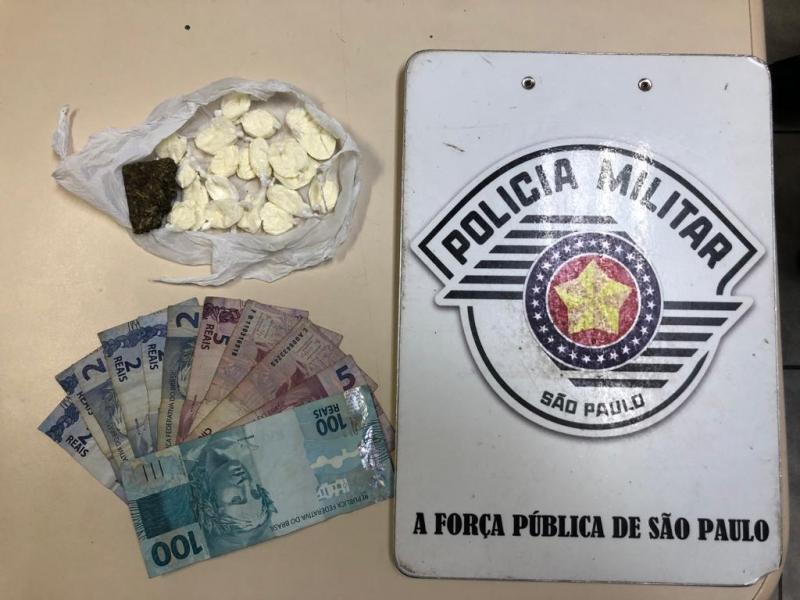 Menor é apreendido com cocaína e maconha pela PM de Serra Negra