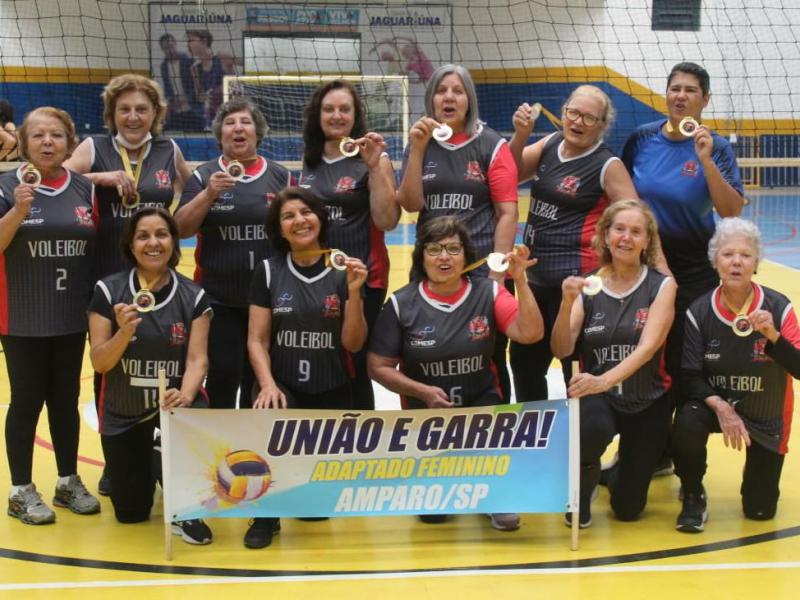 Amparo é campeã da Copa Jaguariúna de Voleibol
