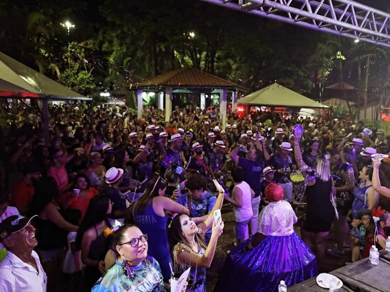 Segunda-feira do Carnaval tem programação em oito cidades do Circuito das Águas Paulista